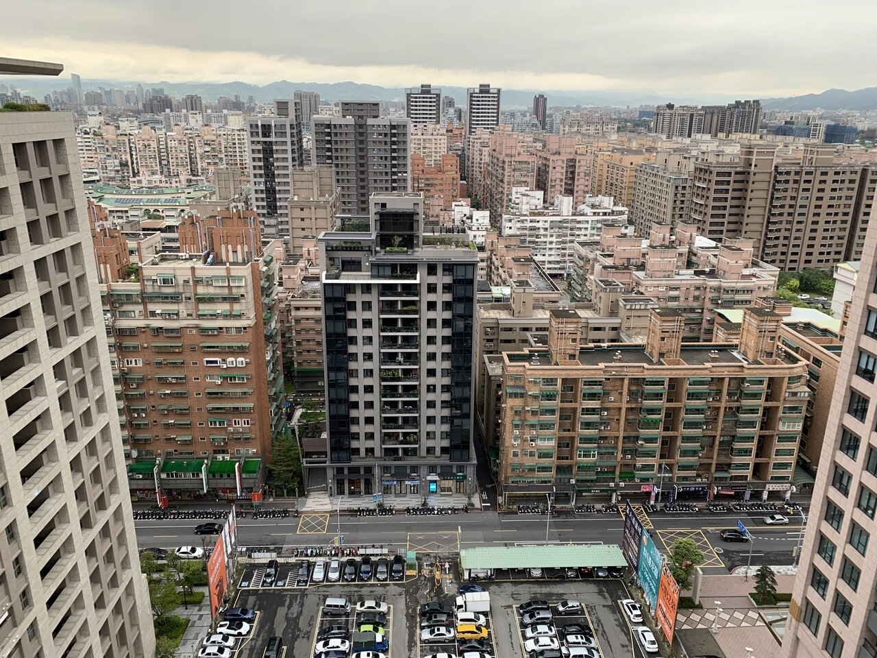 金管會公布最新統計,截至今(2022)年6月底,國銀「以房養老」累計核貸金額突破350億元。記者朱曼寧/攝影