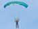高空跳傘教練暖身　台東空域活動更多元