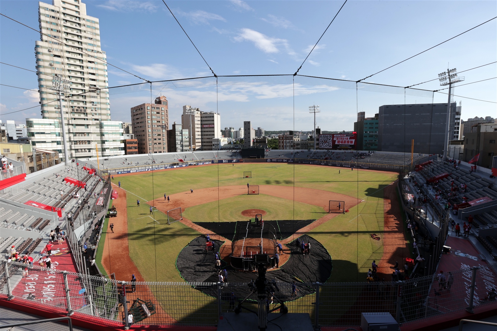 新竹市府昨天承認，新竹棒球場尚在驗收過程中。記者許正宏／攝影 