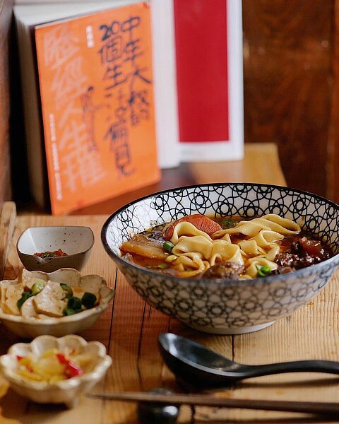 「門前隱味牛肉麵」一天限量30碗。圖/摘自門前隱味牛肉麵官方臉書粉絲團。