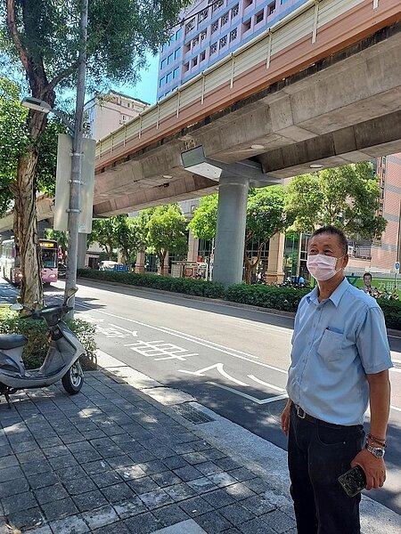 以里為家，里長詹仲琪努力勤奮。易小滿攝