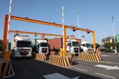 安平港首座貨櫃集散站啟用　裝櫃、裝船一條龍