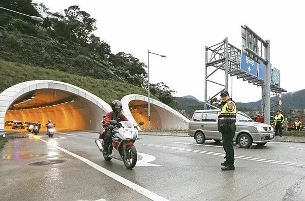 交通部預計8月正式宣布黃牌、紅牌重機可行駛蘇花改。圖／聯合報系資料照