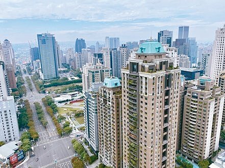 房地合一稅2.0實施已滿周年,房市短期交易案件上看3萬件,推估獲利逾220億元。 聯合報系資料庫