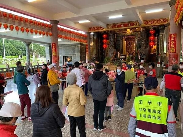 關愛樂齡族,喚回青春時光。圖片由里辦提供