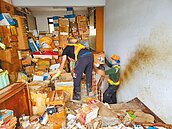 高雄鼠窩清掃第5天　終告完工