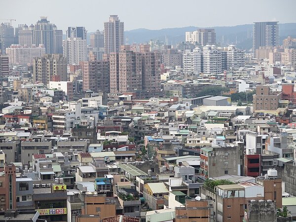 礙於今年缺工缺料,本來就不易推動的危老都更,更是窒礙難行。聯合報系資料照