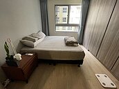 洲子洋殺了又殺　他說出「一句話」動情代銷、建商：3字頭變2字頭！