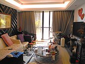 一坪不到30萬！拍賣會買到三重豪宅　他大喜：留著自住