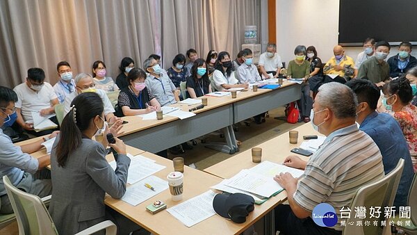 許淑華邀集相關單位召開中興新村文化景觀協調會。圖/許淑華辦公室提供