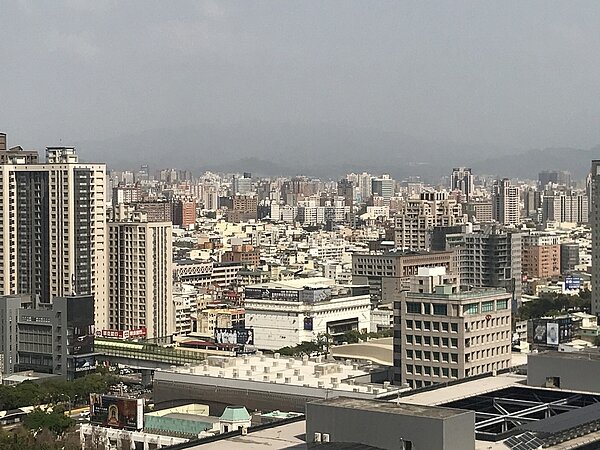 今年上半年拍賣移轉棟數創同期新低。示意圖／記者游智文攝影