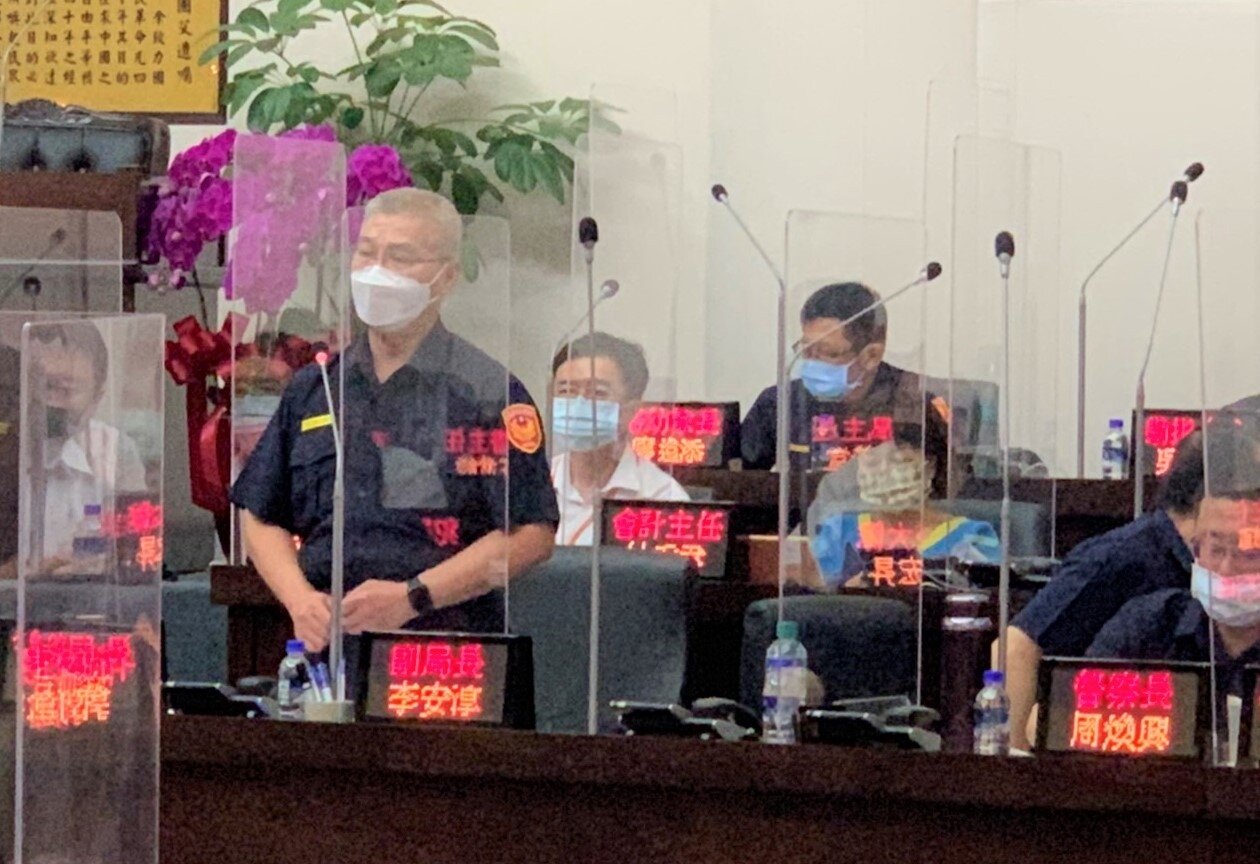 台南市警局長方仰寧今在議會備詢。記者吳淑玲／攝影 