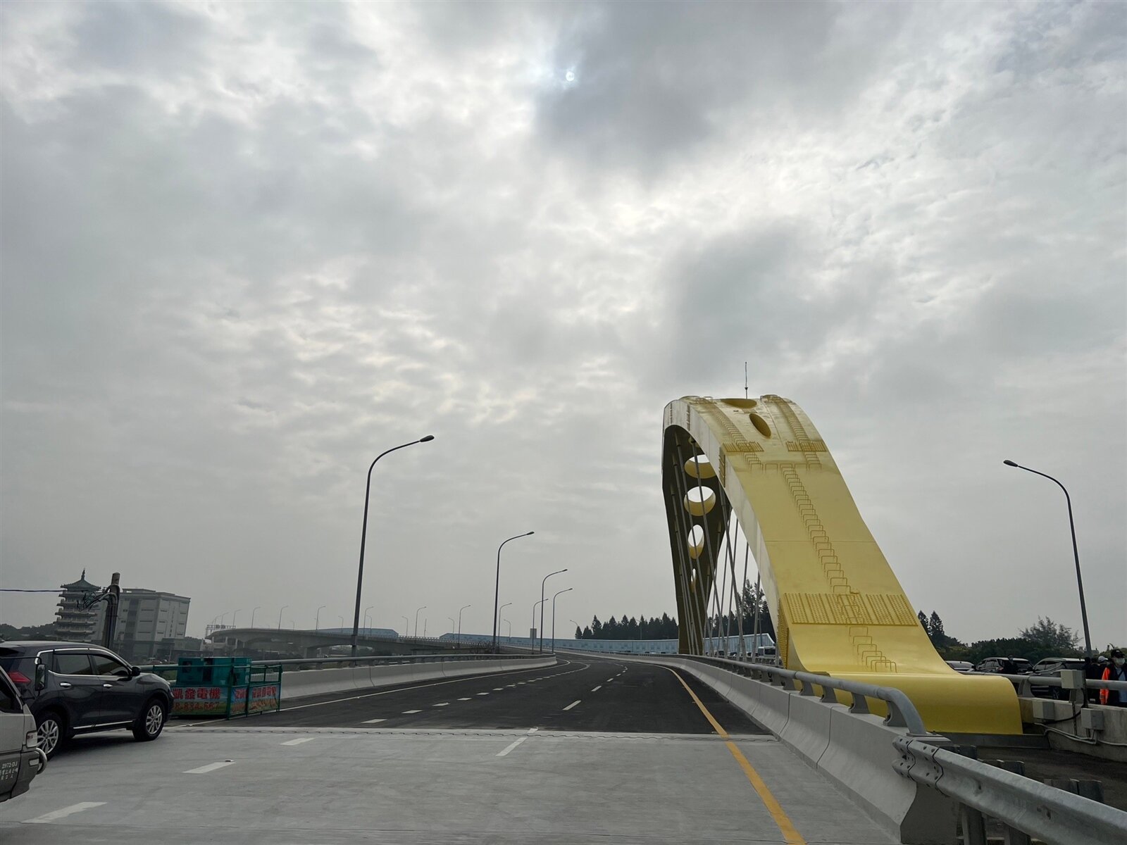 國道2號延伸台15線昨天通車(圖),行政院長蘇貞昌參加通車典禮,表示後續延伸至台61線計畫已核定。記者陳右豪/攝影