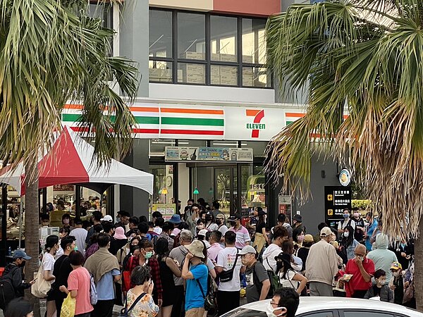 統一表示,主要受惠小金雞統一超和統一中控挹注,以及食品本業表現佳,帶動全年營收有亮麗表現。(報系資料照片)