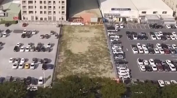 開價創高雄新高!農16精華空地每坪開380萬。圖/東森新聞