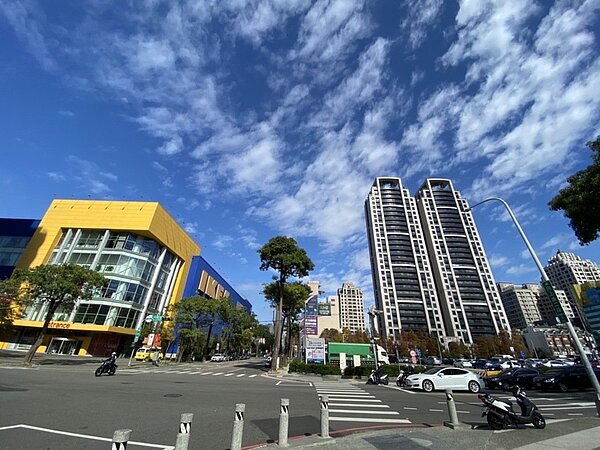 台中南屯街景。圖/東森房屋提供