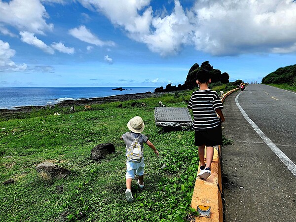 買房、生娃選哪個?網一面倒喊「不能比」 專家曝3種答案秒解惑 北市17日提早發放0~5歲育兒津貼、就學補助。圖/好房網News記者戴鈺純攝