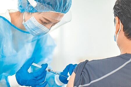 台灣保險業在2022年防疫險亂象,就是一場歷練,從中學到政策變動是風險評估模型當中變動因素。圖∕本報資料照片