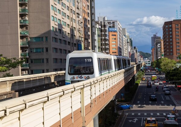 春節連假台北捷運將視人潮情形，彈性調整班距。圖／北市府提供