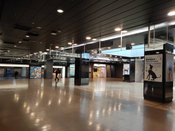 台北車站K區5000坪空間，每年平均4000萬人次進出。圖／東森集團提供