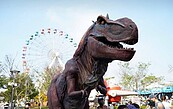 一秒走進侏羅紀公園！18米巨型恐龍　春節登陸兒童新樂園