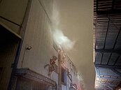 桃園電子廠火警飄臭…居民反胃想吐　當地空品數值曝光