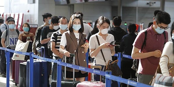 大陸人口紅利拉警報!大陸國家統計局17日公布數據顯示,2022年「生不如死」,整體人口數較上一年減少85萬人,為61年來首度陷入人口負增長。圖/中新社