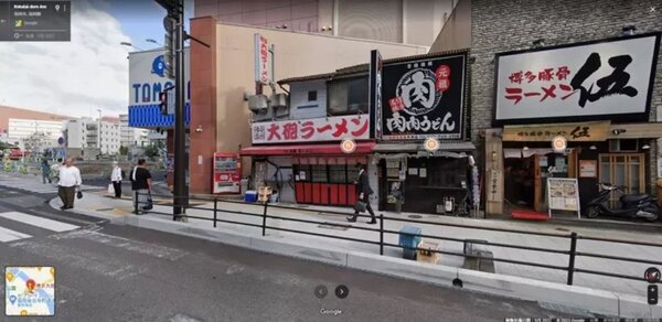 台灣旅客到日本拉麵店用餐，6個大人只點了3碗麵「輪流吃」，遭店家制止後卻跑到Google上刷一星負評。圖／截圖自Google地圖