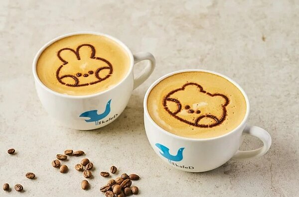 minini系列灑粉拿鐵,於101店獨家販售。圖/kafeD 咖啡滴提供