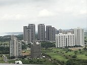 房市遇四大利空！買氣、建商推案信心指標跌至三年新低