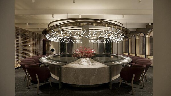 新天地進軍中高價鐵板燒市場,在台中北屯區打造「Le Gout樂葵法式鐵板燒」餐廳,業績高於預期。圖/新天地