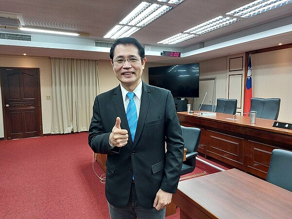 立委江永昌提出「追繳不法所得」,可從「金流」來追蹤下手,而禁止預售屋換約轉售「不溯及既往」,較不會引起房市混亂、房價急速崩跌。圖/好房網News記者林和謙/攝