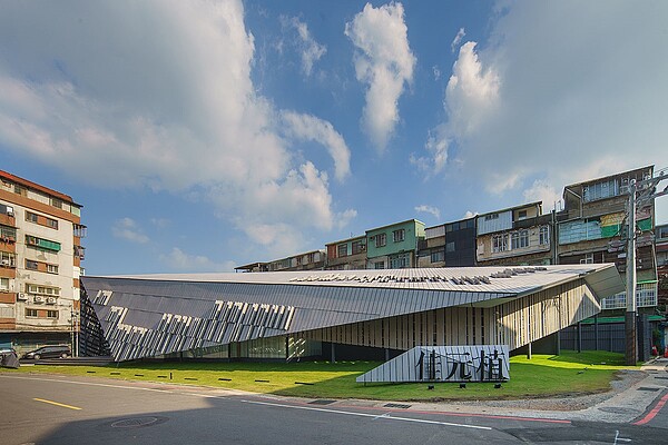 板橋莊敬路都更案,變身「佳元植」建案。圖/業者提供