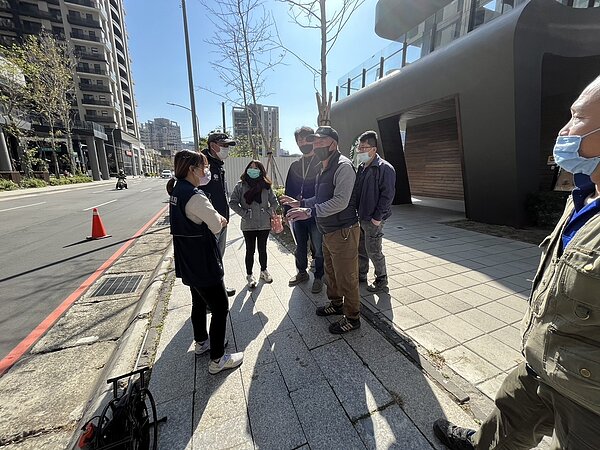 1月31日召集業者工務處及環保局現場會勘。圖/環保局提供