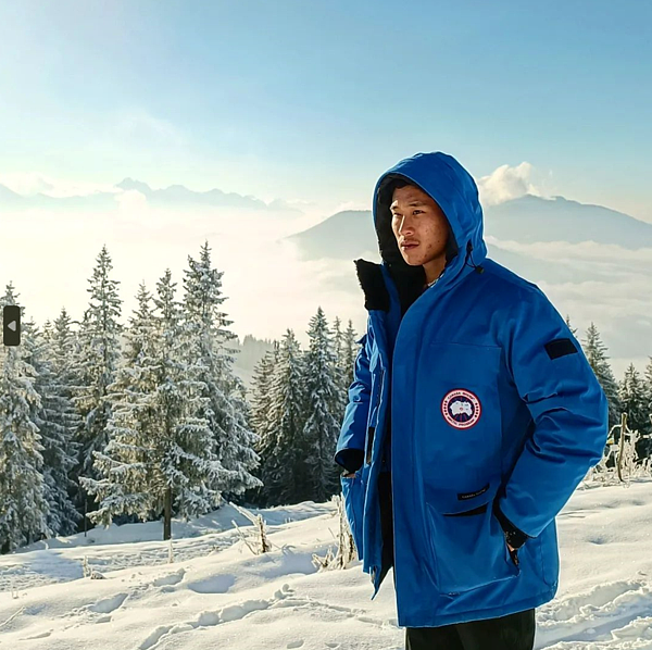 福斯新聞網指出,Canada Goose外套價格昂貴,價格介於數百至1500美元(約台幣4萬5335元)間。取自Canada Goose臉書粉絲專頁