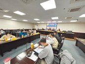 台南限制外送員工時　議會審查修正案掀論戰