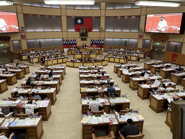 有吹哨者爆料,指新北曾任議會要職的民進黨陳姓前民代是關鍵人物,涉及關說,但本案檢方卻未請他到案說明。記者張睿廷/攝影