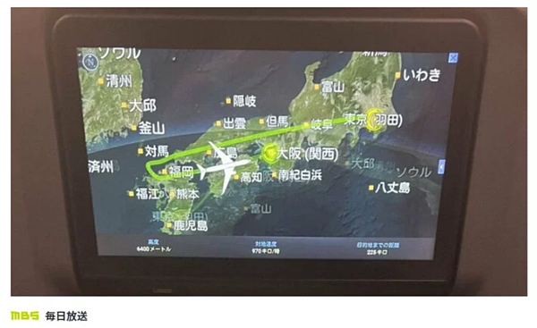 一架日本航空班機在東京起飛，8小時後卻還是折返東京降落。圖擷自毎日放送