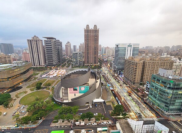 房價漲幅居前三名!桃園「2地區」房市話題不減 桃園中正藝文特區2022年交易870件居全台之冠。圖/永慶房產集團提供