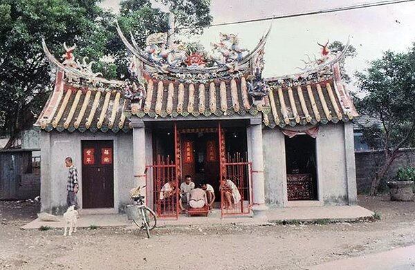 1950年代的天母三玉宮（張哲生提供）