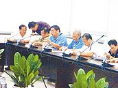 市長承諾跳票　基層建設費大縮水