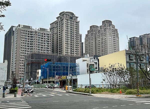 小孩買不起房「是父母無能」60歲爸吐心聲 竹北縣三。圖/好房網News記者蔡佩蓉攝影