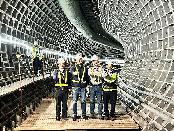 LG05站永和永平國小站隧道急彎工程。圖/台北捷運局提供