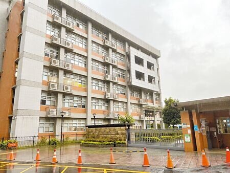 台科大與華夏科大的整併計畫書會在4月底或5月中送教育部。(王揚傑攝)