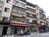 新北首件防災都更2.0案例！「新店海砂屋」將重建成16層大樓