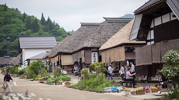 合掌村為世界遺產。(圖/取自日本觀光局臉書)