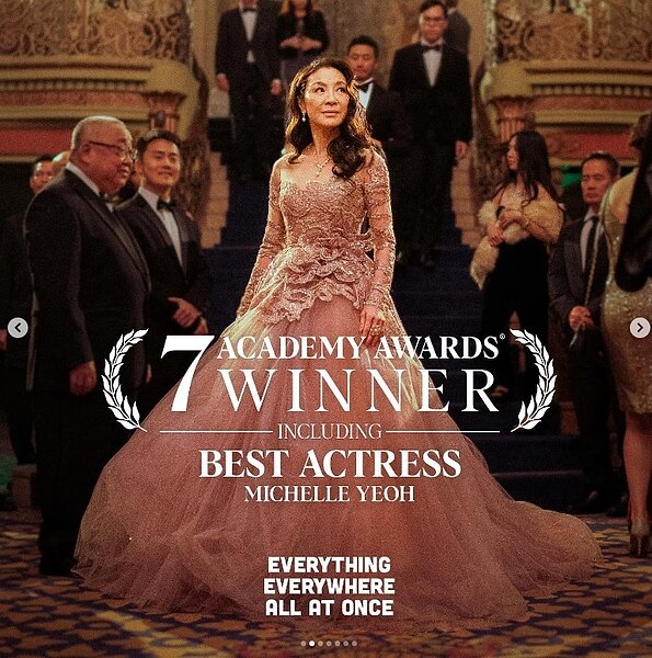 《媽的多重宇宙》七金落袋是最大贏家，女主角楊紫瓊也成為影史首位亞裔、華裔奧斯卡影后。圖／取自媽的多重宇宙instagram帳號