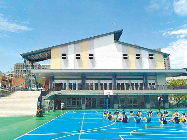 台中市25所學校將蓋禮堂,預計年底完成發包,2025年底可全數完工。(台中市教育局提供/陳淑娥台中傳真)
