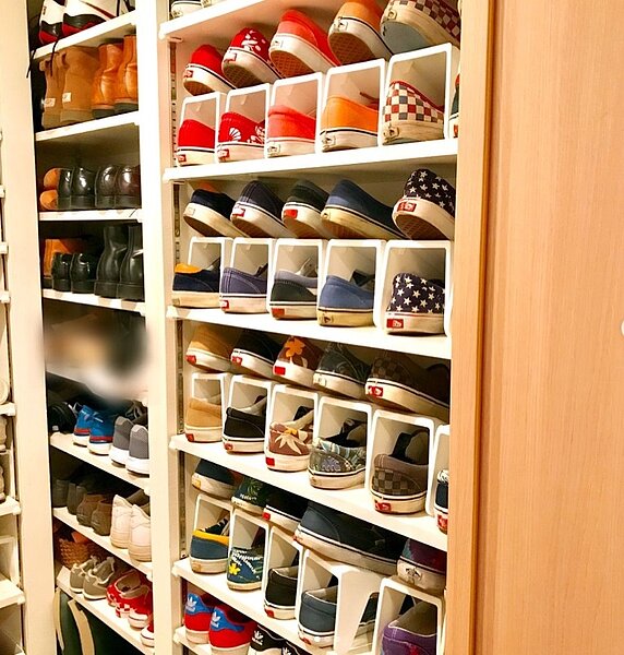 日本人妻NANAKO分享妥善收納鞋子示範。圖／截自instagram@nanako_original_living