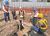 挖到日治文物　嘉市鐵路工程暫停